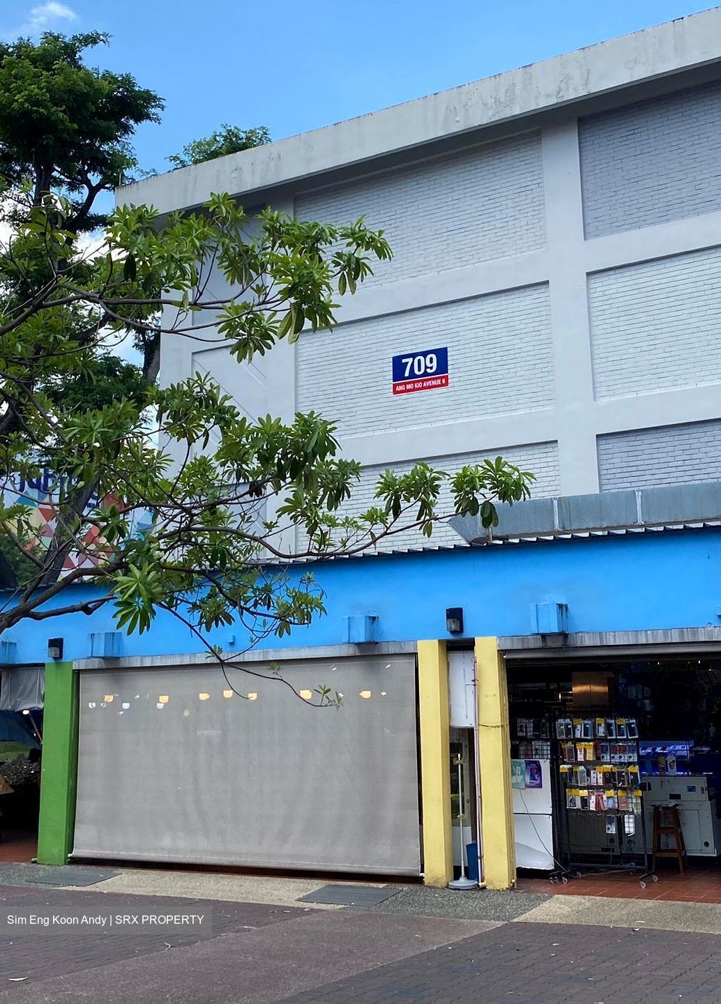 Ang Mo Kio Avenue 8 (D20), Shop House #290370501